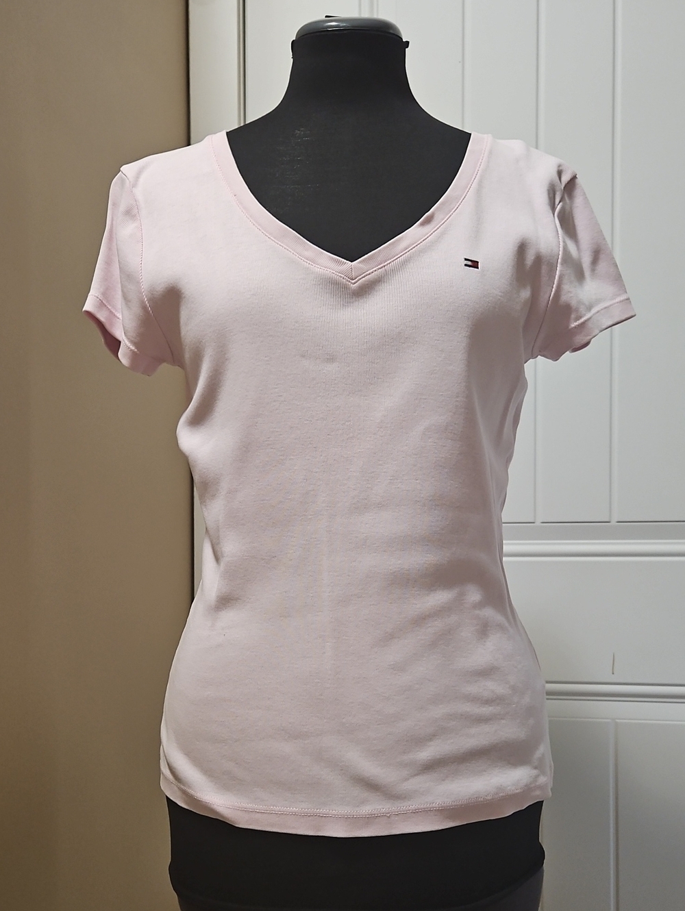 Tommy Hilfiger Slim Fit Cotton Vneck Tshirt M In Pastel Pink